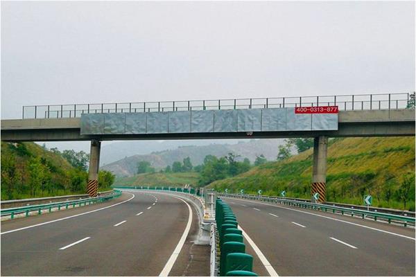 张承高速跨线桥广告资源K71+770